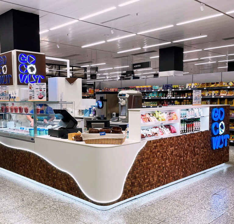 Goconut aterriza en Marbella con una propuesta única para los amantes del coco
